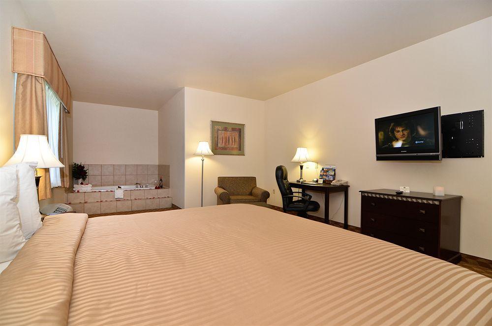 Best Western Plus Battleground Inn & Suites Battle Ground Exterior foto